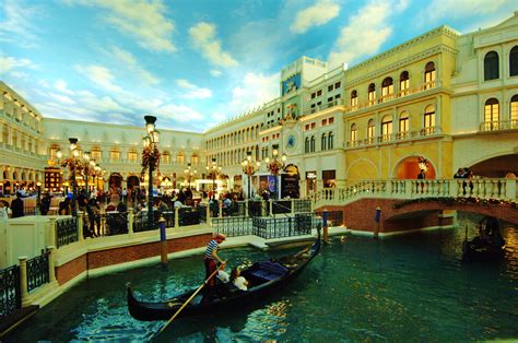 venetian hotel las vegas gondola ride price